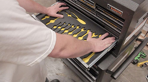 Tool box shadowing foam